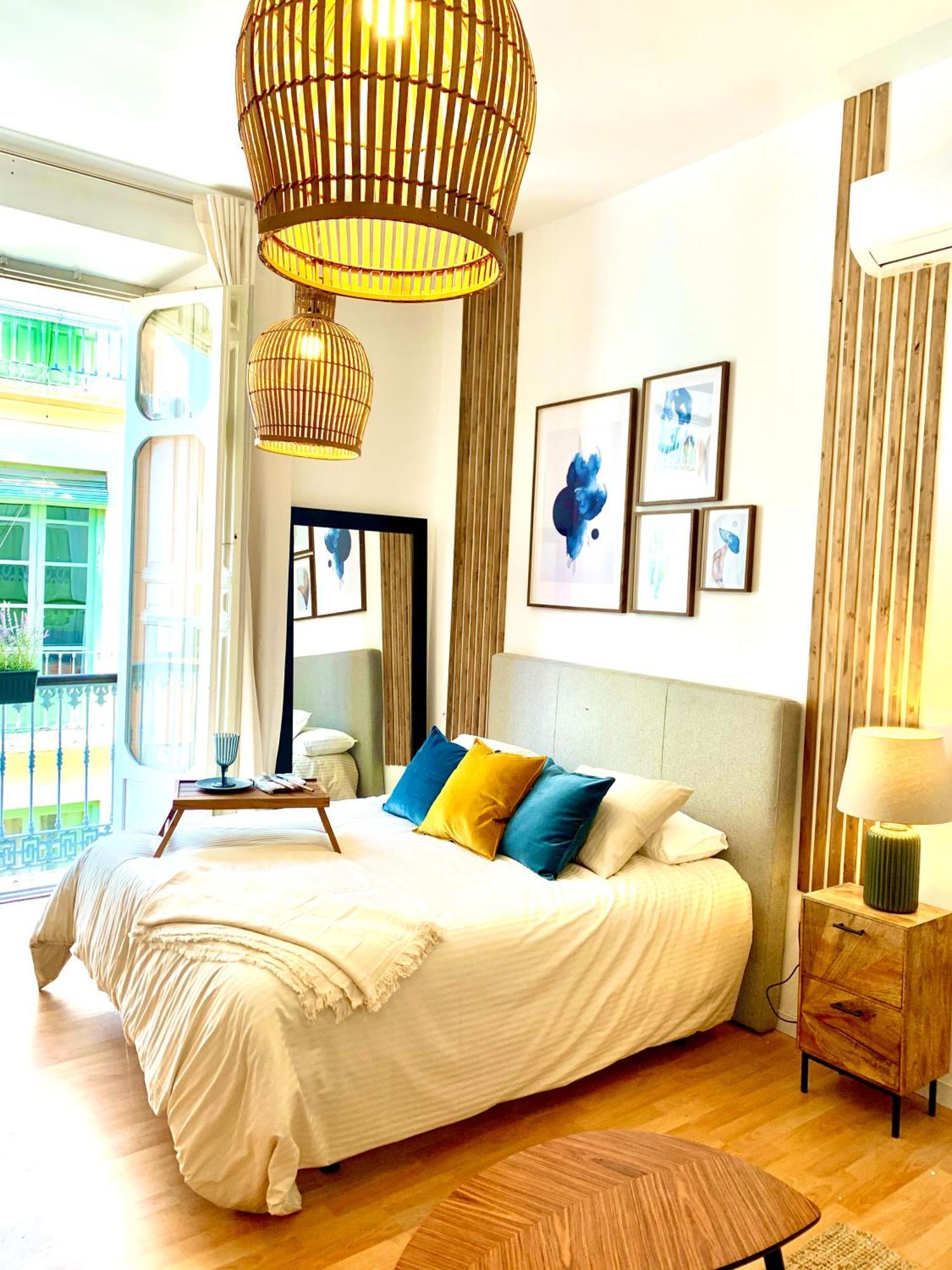 Calderon III Deluxe Central Sinesedesignhomes มาลากา ภายนอก รูปภาพ
